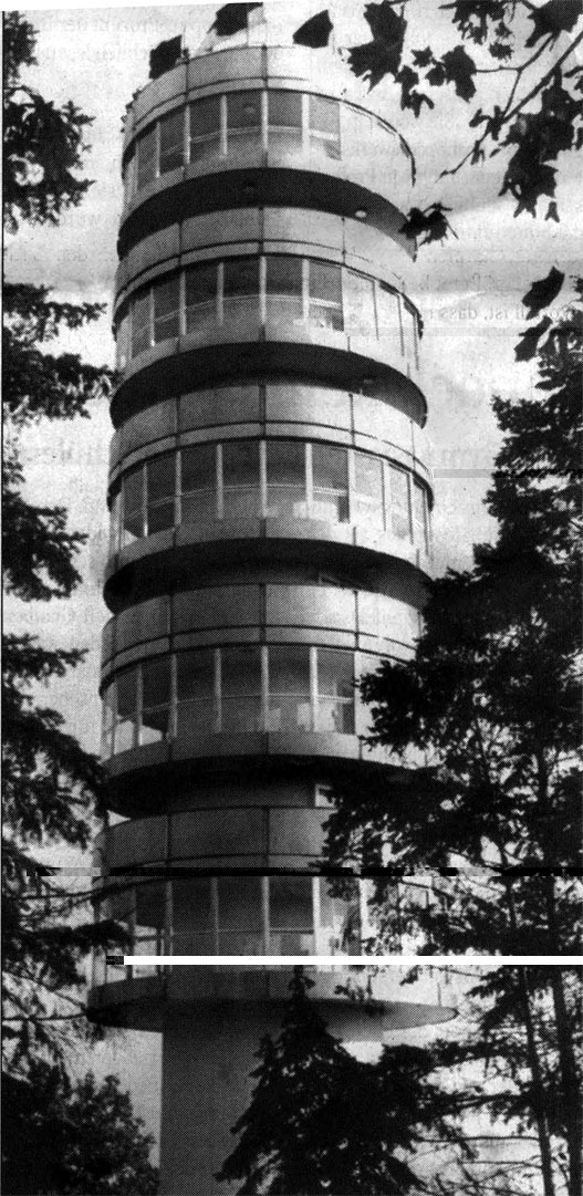 Aufnahme der neuen Friedenswarte um 1980.